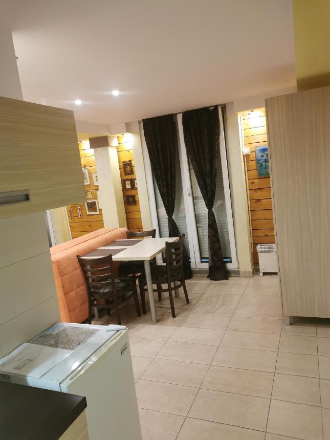 Agape Downtown Apartment Belgrade Exterior photo